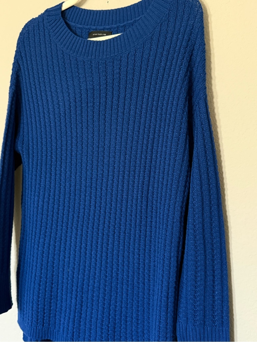 Ann Taylor Cobalt Blue Ribbed Wool Blend Crewneck Sweater Long Sleeve - Picture 3 of 7